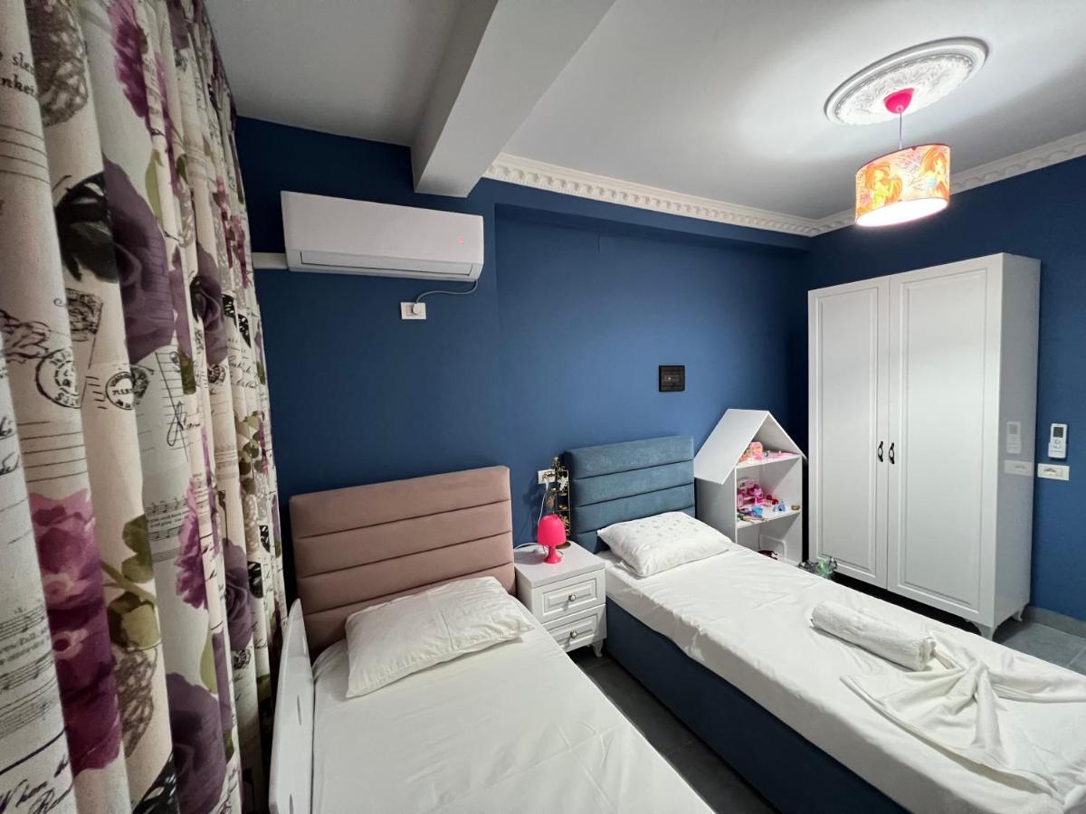 Apartment Rent Elbasan City Center 1 Buitenkant foto